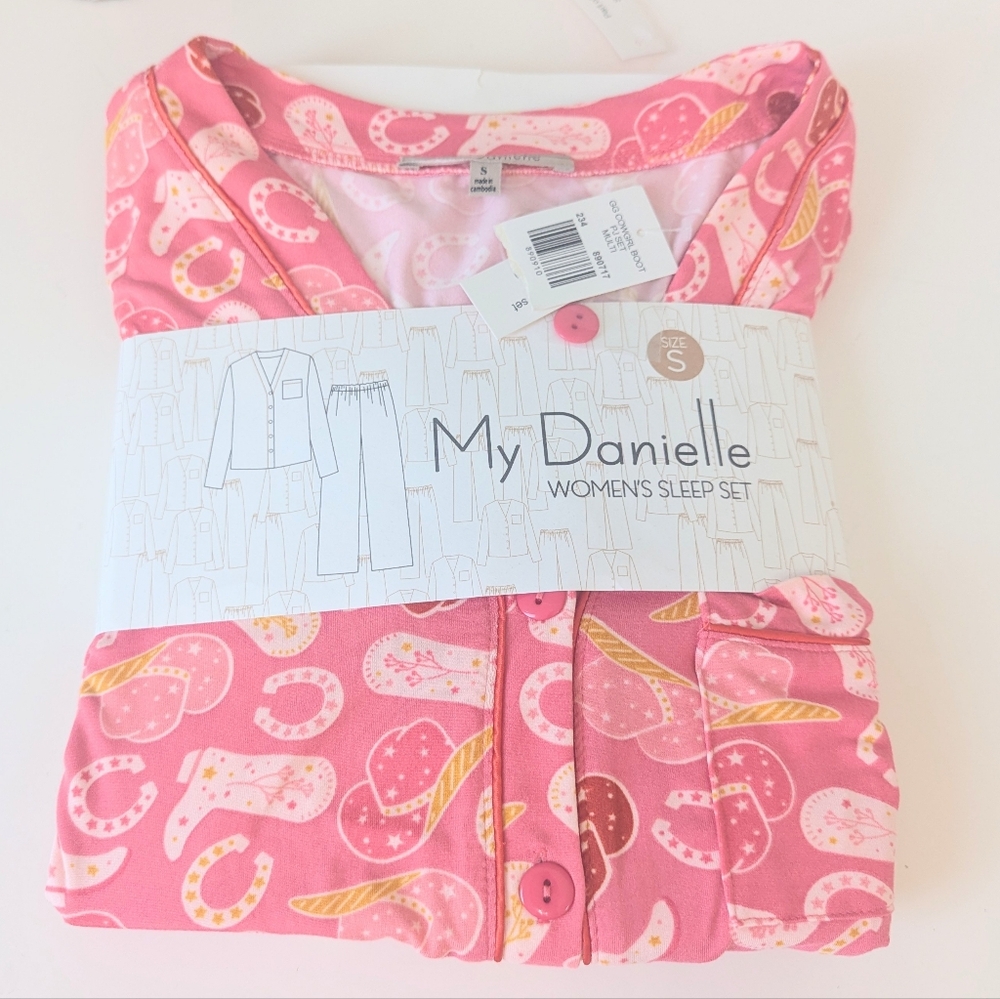My Danielle Pink Cowgirl Pajama Set Small NWT - Picture 2 of 6